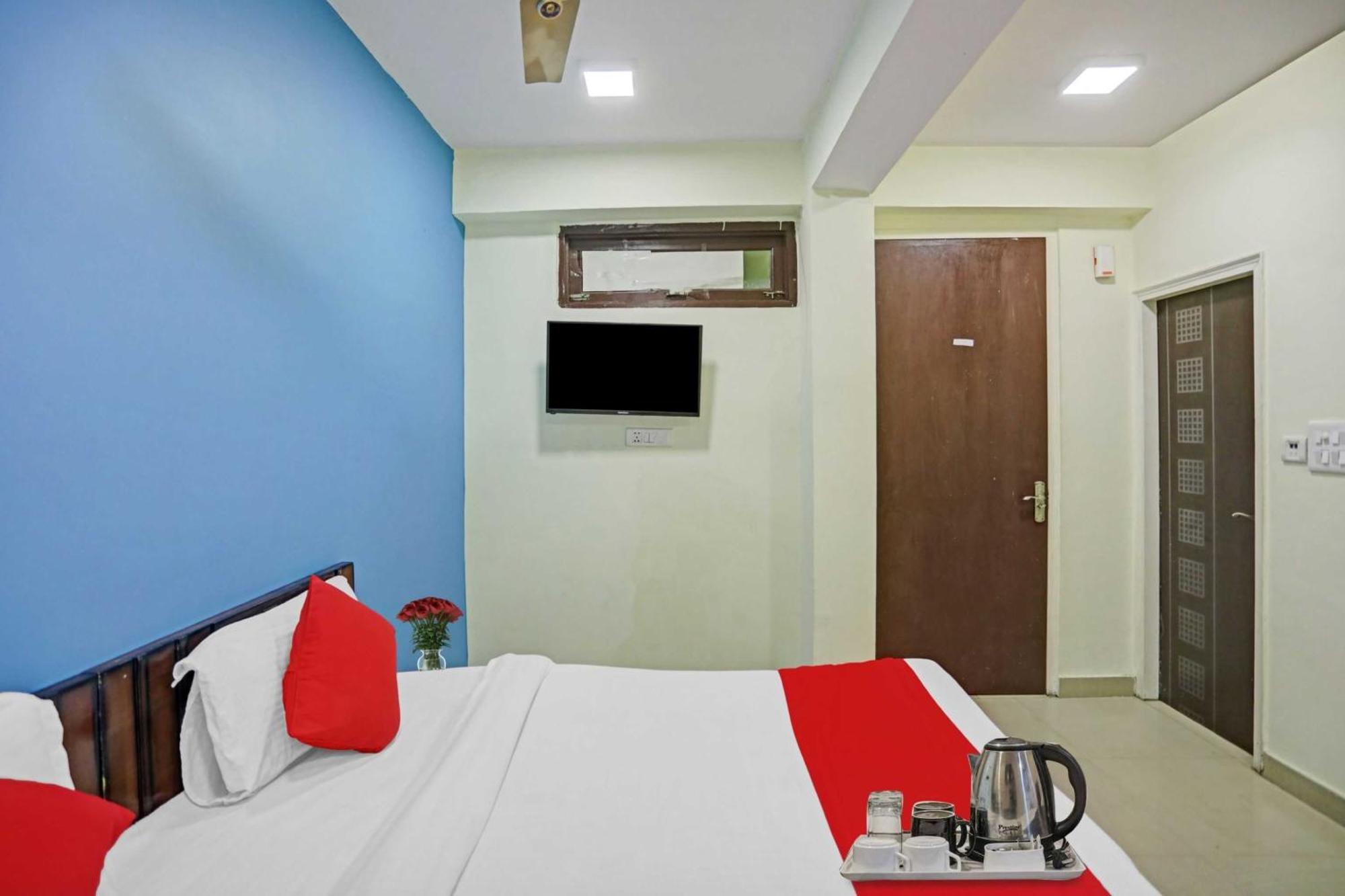 Hotel O Shyam Residency Near Lotus Temple