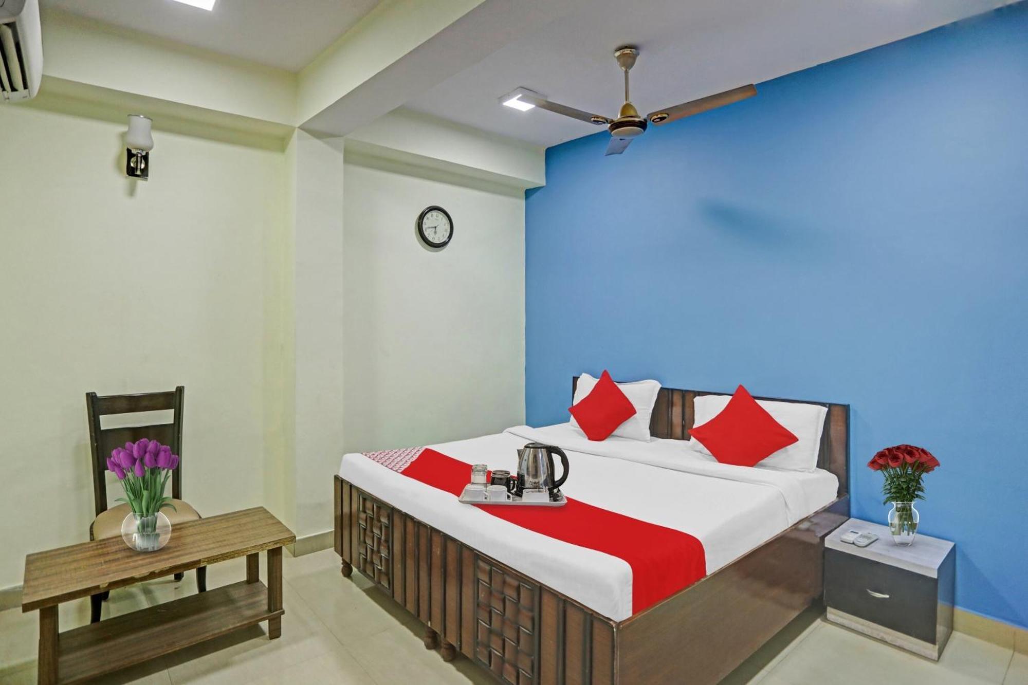 Hotel O Shyam Residency Near Lotus Temple